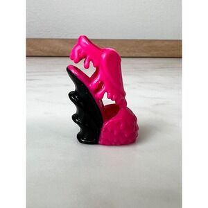 Monster High Draculaura Dot Dead Gorgeous Right Black Pink Heel Only Replacement